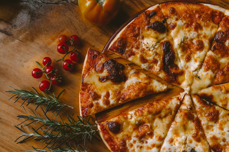Pizza Hamuru İçin Uygun Yoğurma Teknikleri Pizza Hamuru İçin Uygun Yoğurma Teknikleri