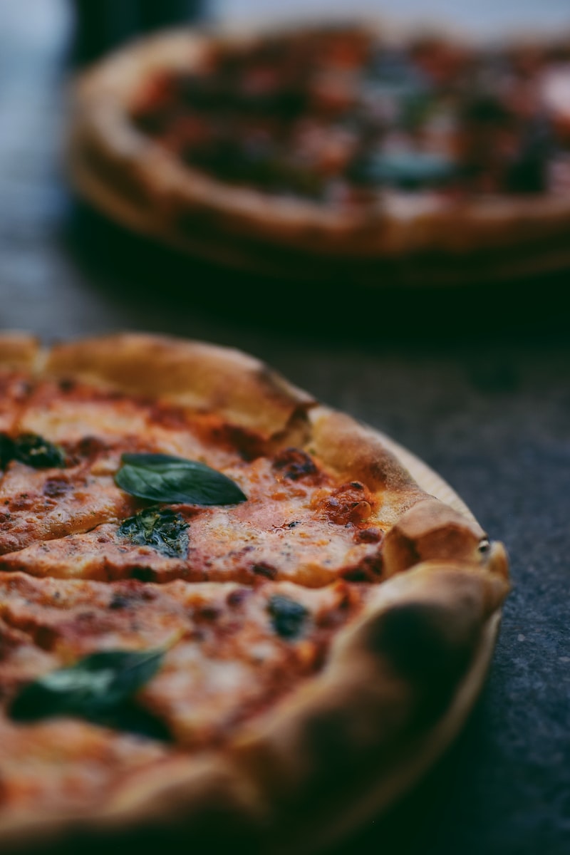 Pizza Tariflerinde Sebzelerin Rolü Pizza Tariflerinde Sebzelerin Rolü