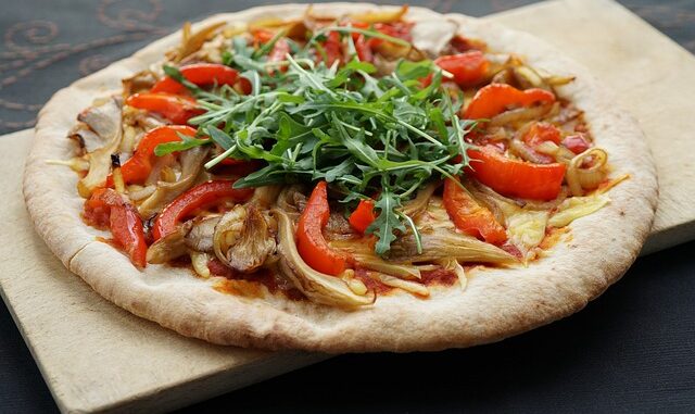 Sağlıklı Pizza Yapmanın Yolları Sağlıklı Pizza Yapmanın Yolları